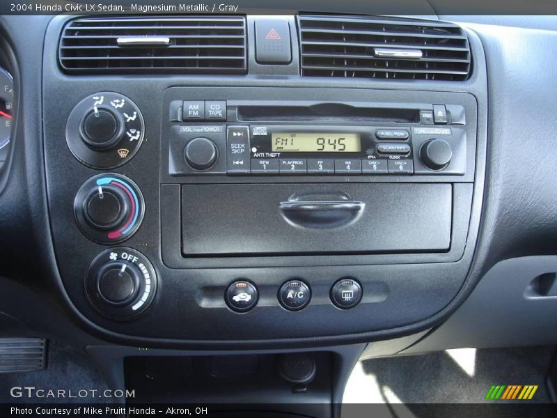 Magnesium Metallic / Gray 2004 Honda Civic LX Sedan