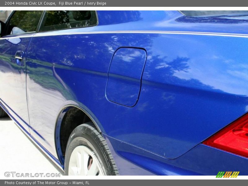 Fiji Blue Pearl / Ivory Beige 2004 Honda Civic LX Coupe