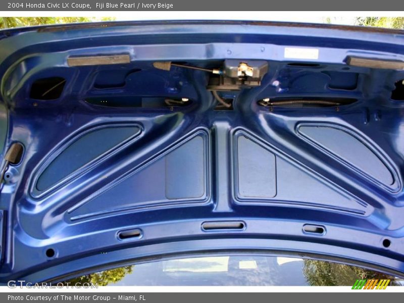 Fiji Blue Pearl / Ivory Beige 2004 Honda Civic LX Coupe