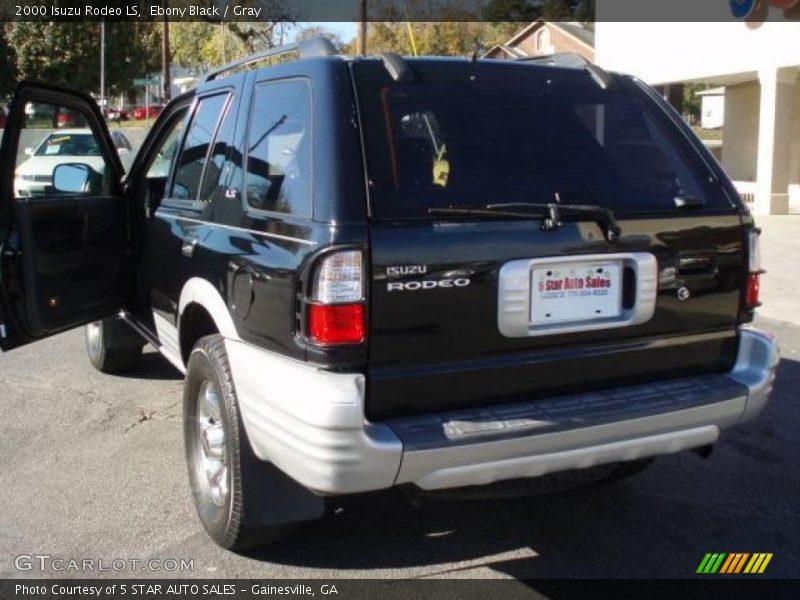 Ebony Black / Gray 2000 Isuzu Rodeo LS