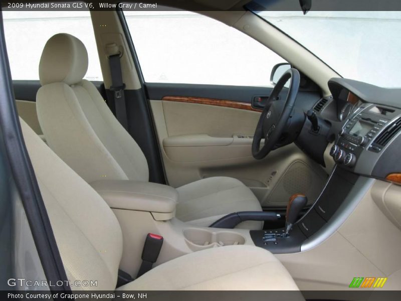 Willow Gray / Camel 2009 Hyundai Sonata GLS V6