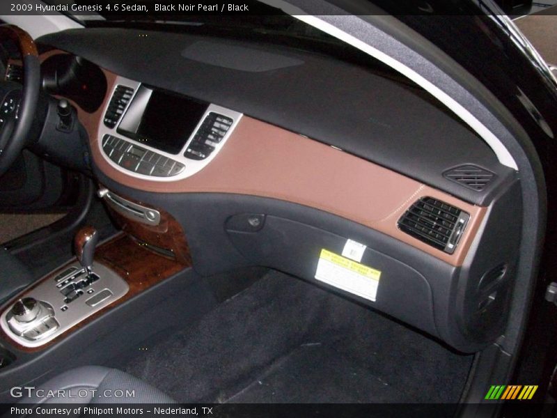 Black Noir Pearl / Black 2009 Hyundai Genesis 4.6 Sedan