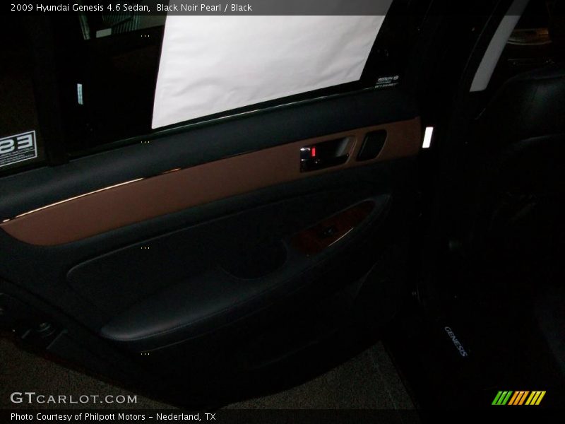 Black Noir Pearl / Black 2009 Hyundai Genesis 4.6 Sedan