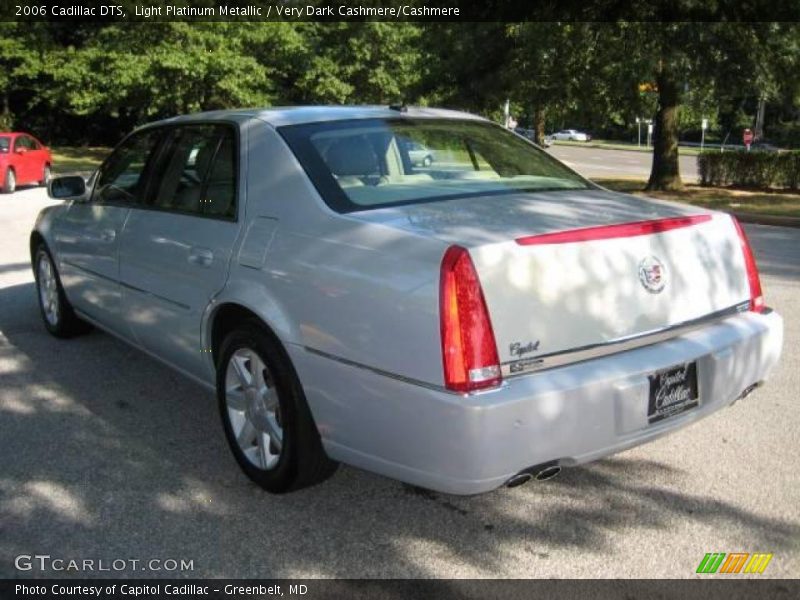 Light Platinum Metallic / Very Dark Cashmere/Cashmere 2006 Cadillac DTS