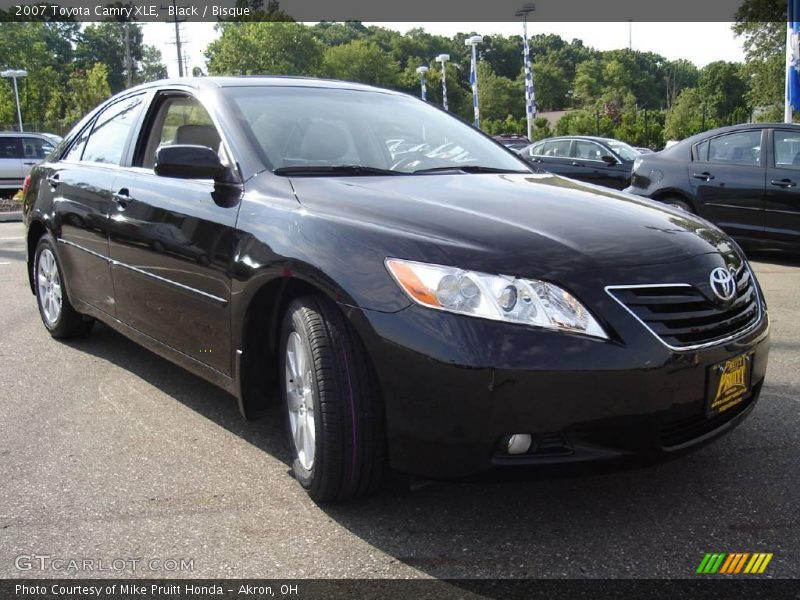 Black / Bisque 2007 Toyota Camry XLE