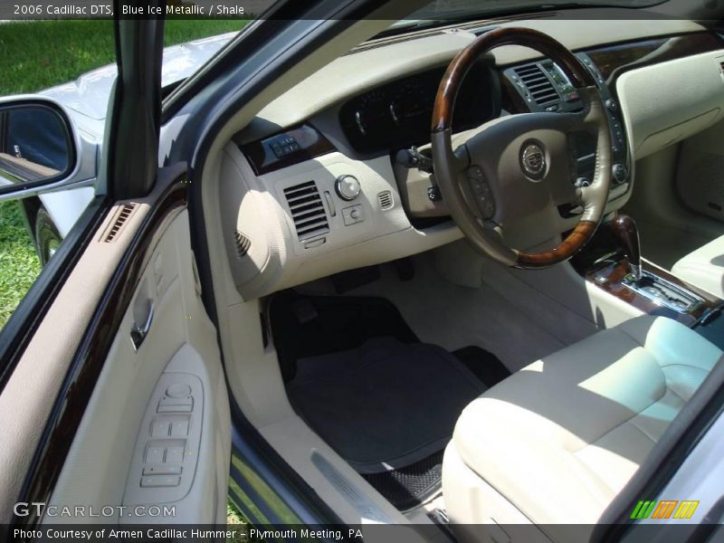 Blue Ice Metallic / Shale 2006 Cadillac DTS