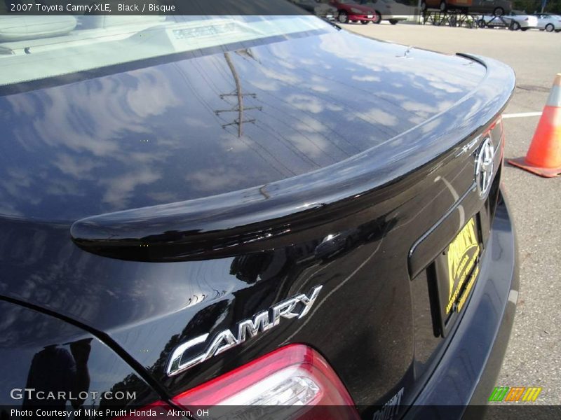 Black / Bisque 2007 Toyota Camry XLE