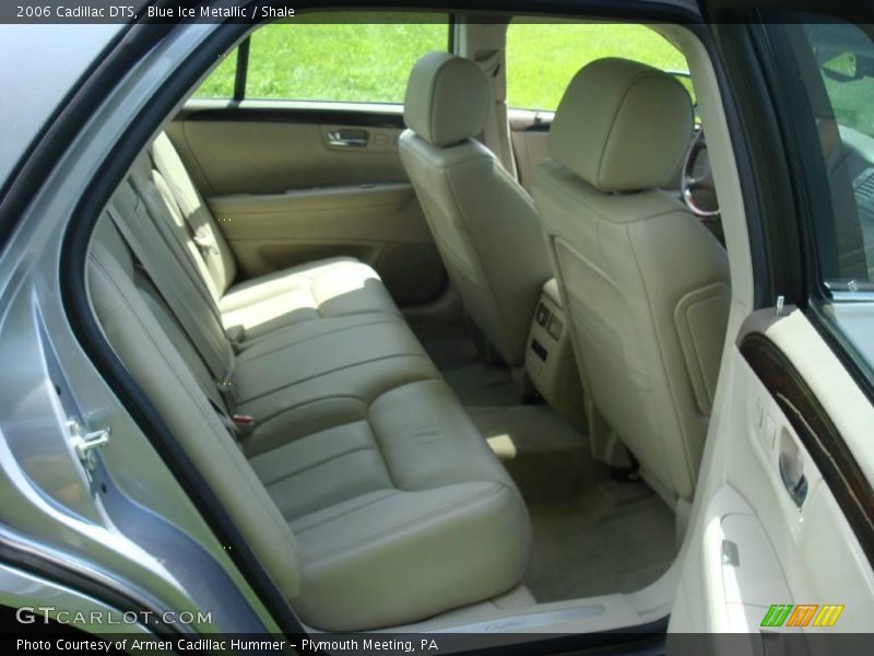 Blue Ice Metallic / Shale 2006 Cadillac DTS