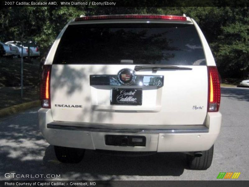 White Diamond / Ebony/Ebony 2007 Cadillac Escalade AWD