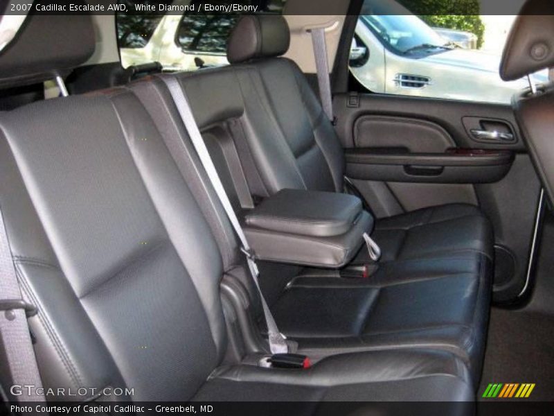 White Diamond / Ebony/Ebony 2007 Cadillac Escalade AWD