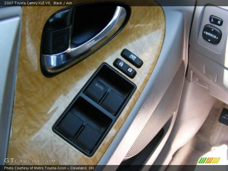 Black / Ash 2007 Toyota Camry XLE V6