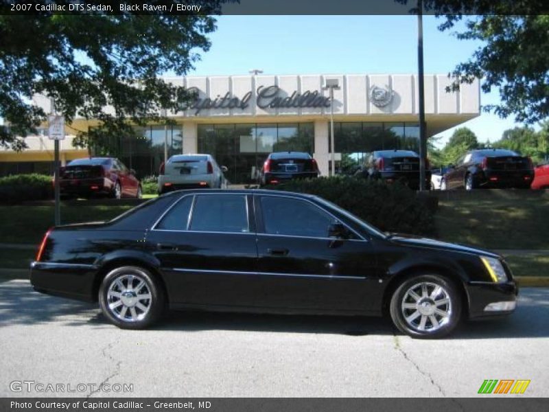 Black Raven / Ebony 2007 Cadillac DTS Sedan