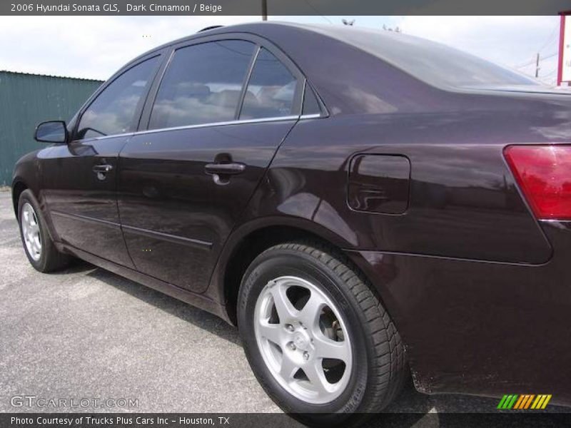Dark Cinnamon / Beige 2006 Hyundai Sonata GLS