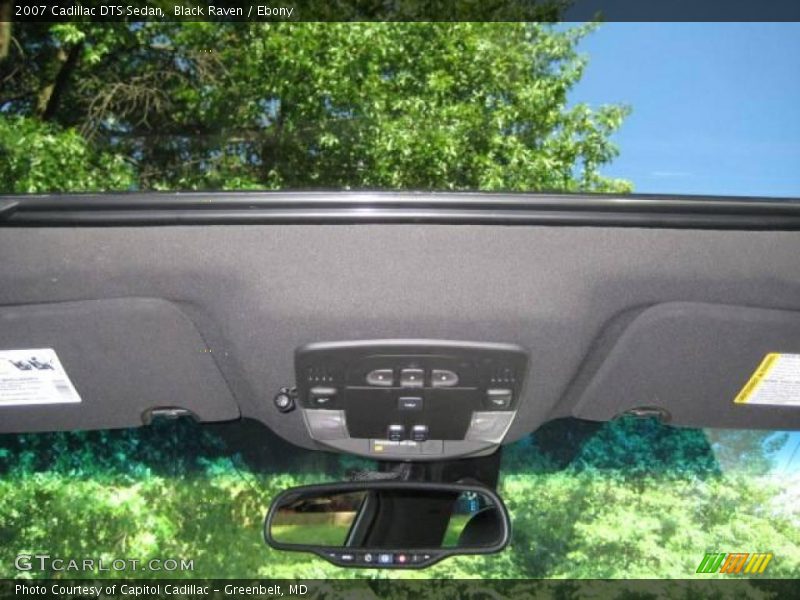 Black Raven / Ebony 2007 Cadillac DTS Sedan