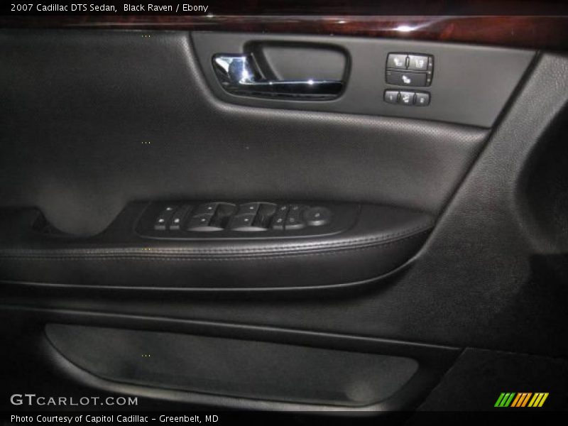 Black Raven / Ebony 2007 Cadillac DTS Sedan