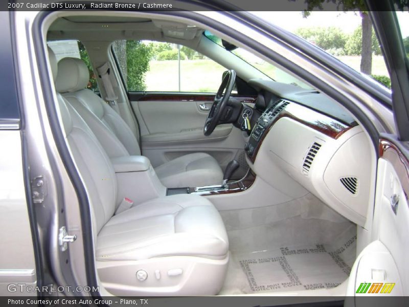 Radiant Bronze / Cashmere 2007 Cadillac DTS Luxury