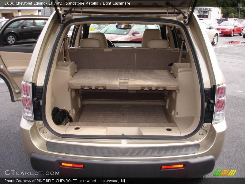 Sandstone Metallic / Light Cashmere 2006 Chevrolet Equinox LT AWD