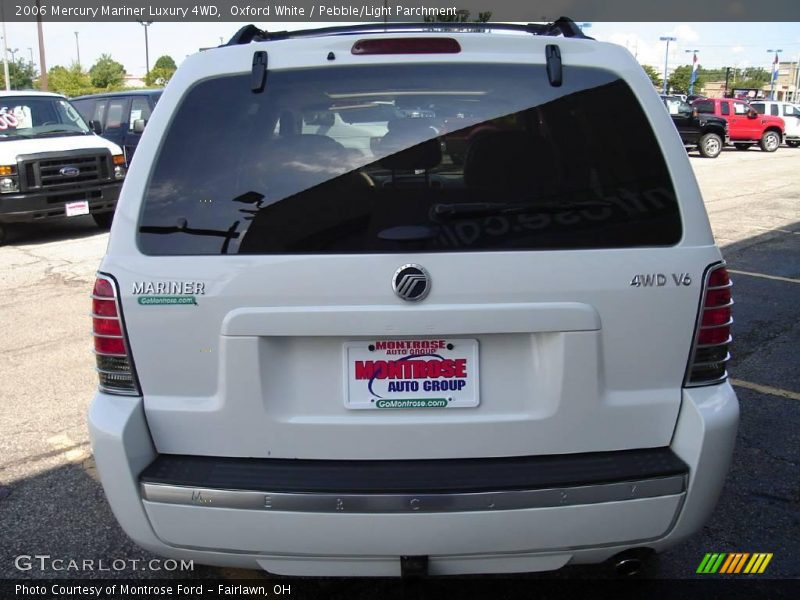 Oxford White / Pebble/Light Parchment 2006 Mercury Mariner Luxury 4WD