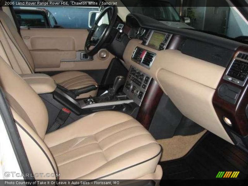 Chawton White / Sand/Jet 2006 Land Rover Range Rover HSE
