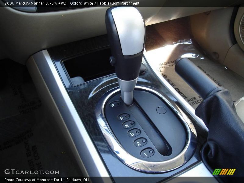 Oxford White / Pebble/Light Parchment 2006 Mercury Mariner Luxury 4WD