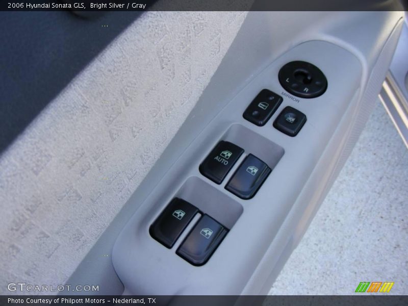 Bright Silver / Gray 2006 Hyundai Sonata GLS