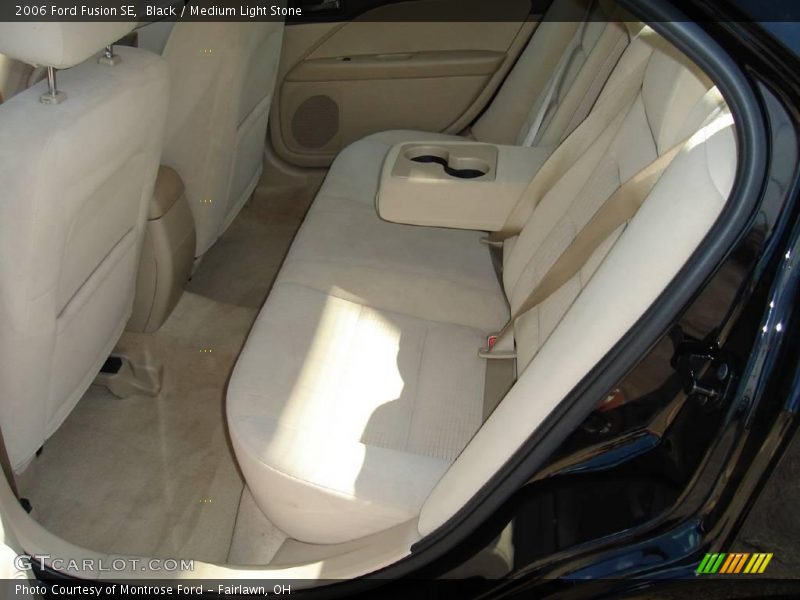 Black / Medium Light Stone 2006 Ford Fusion SE
