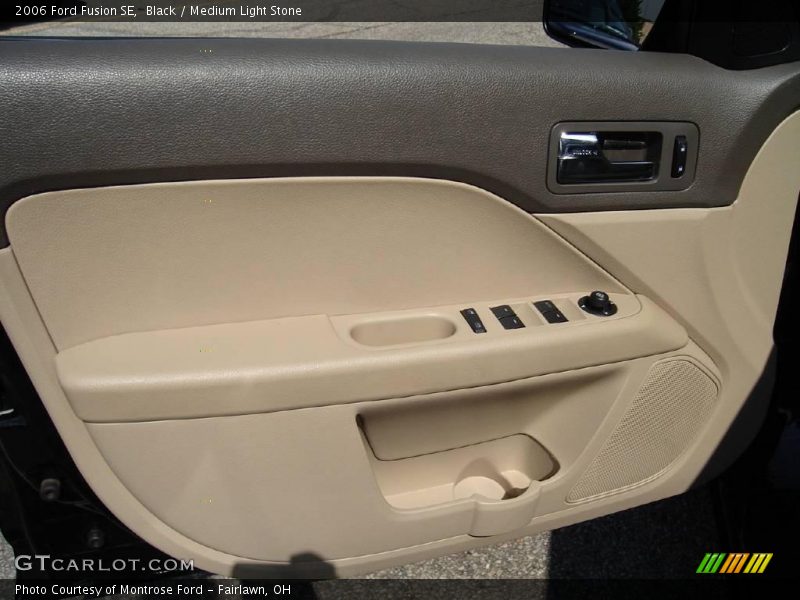 Black / Medium Light Stone 2006 Ford Fusion SE