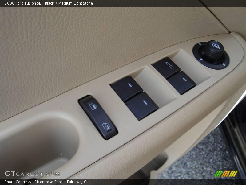 Black / Medium Light Stone 2006 Ford Fusion SE