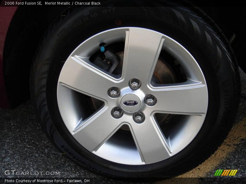 Merlot Metallic / Charcoal Black 2006 Ford Fusion SE