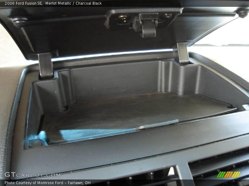 Merlot Metallic / Charcoal Black 2006 Ford Fusion SE