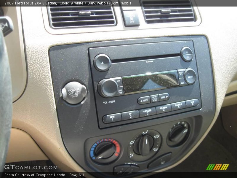 Cloud 9 White / Dark Pebble/Light Pebble 2007 Ford Focus ZX4 S Sedan