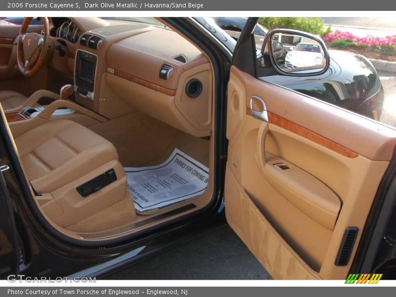 Dark Olive Metallic / Havanna/Sand Beige 2006 Porsche Cayenne S