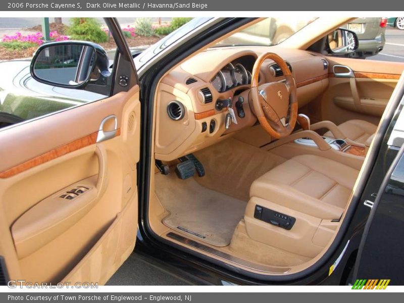 Dark Olive Metallic / Havanna/Sand Beige 2006 Porsche Cayenne S