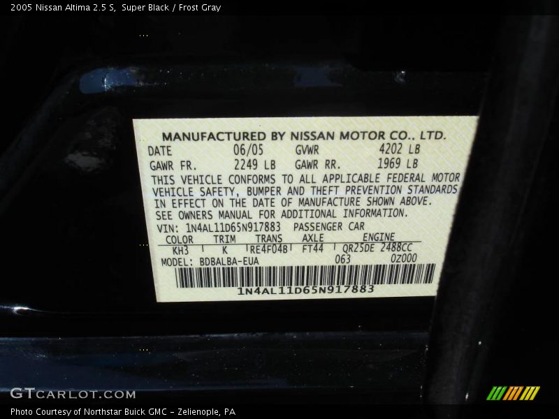 Super Black / Frost Gray 2005 Nissan Altima 2.5 S