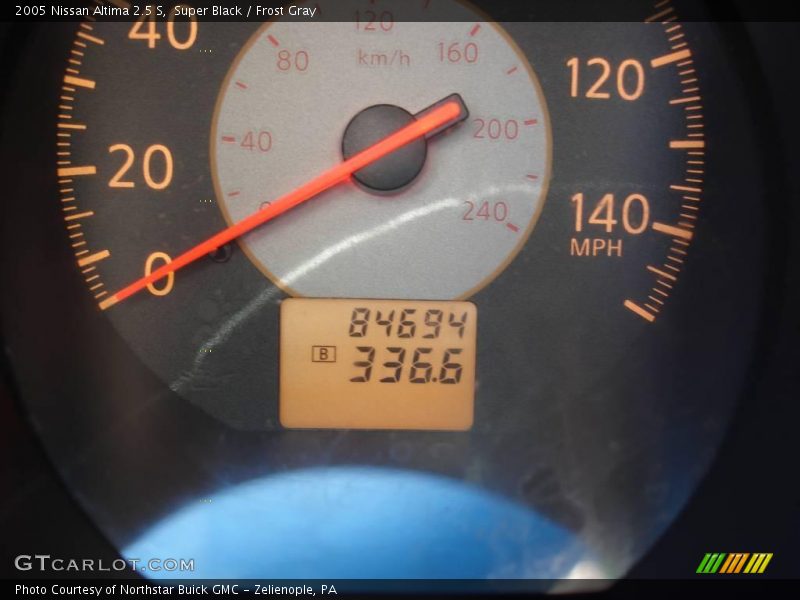 Super Black / Frost Gray 2005 Nissan Altima 2.5 S