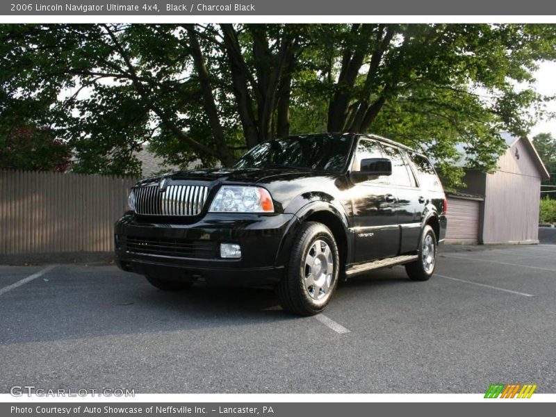 Black / Charcoal Black 2006 Lincoln Navigator Ultimate 4x4