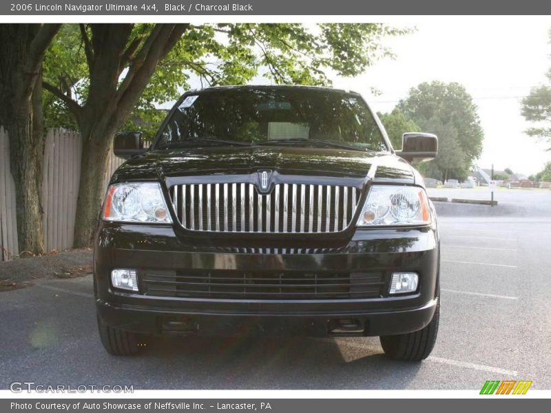 Black / Charcoal Black 2006 Lincoln Navigator Ultimate 4x4
