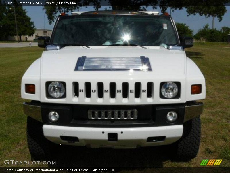 White / Ebony Black 2005 Hummer H2 SUV