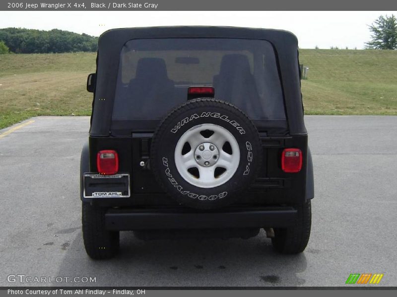 Black / Dark Slate Gray 2006 Jeep Wrangler X 4x4