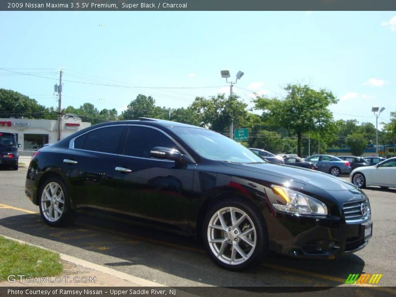 Super Black / Charcoal 2009 Nissan Maxima 3.5 SV Premium