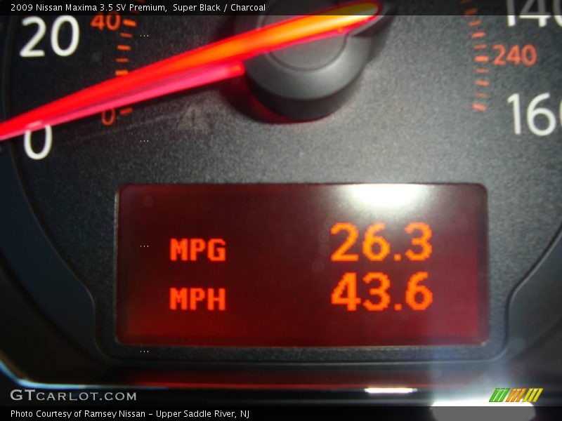 Super Black / Charcoal 2009 Nissan Maxima 3.5 SV Premium