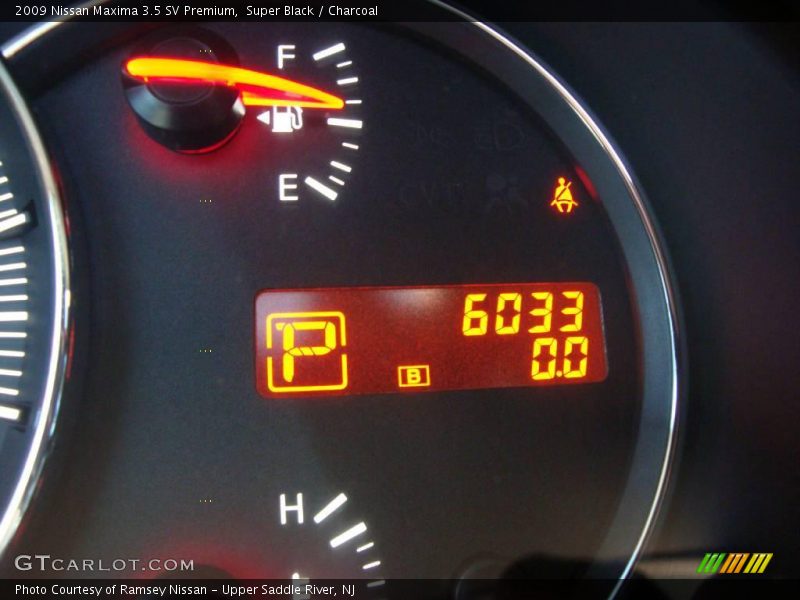 Super Black / Charcoal 2009 Nissan Maxima 3.5 SV Premium