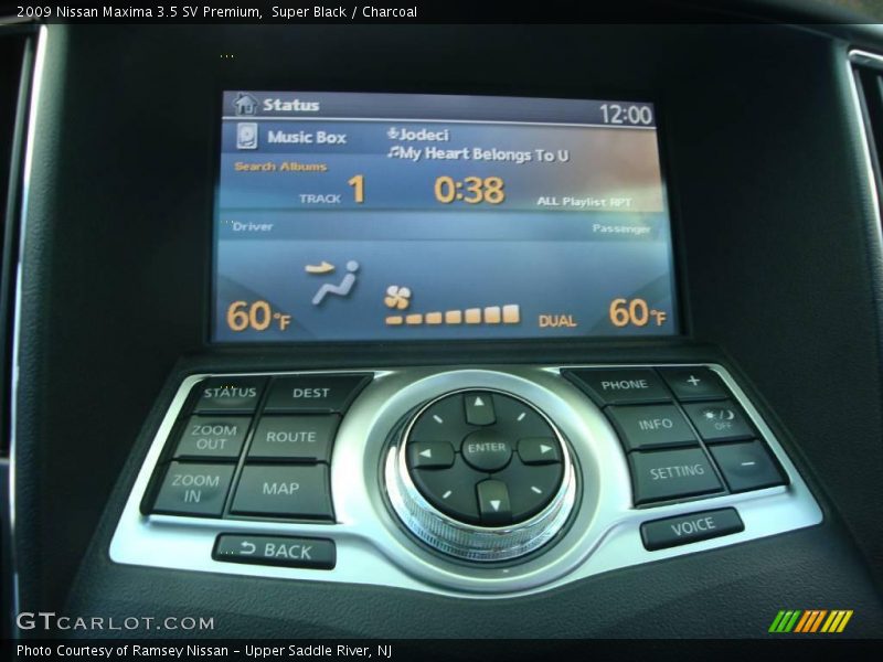 Super Black / Charcoal 2009 Nissan Maxima 3.5 SV Premium