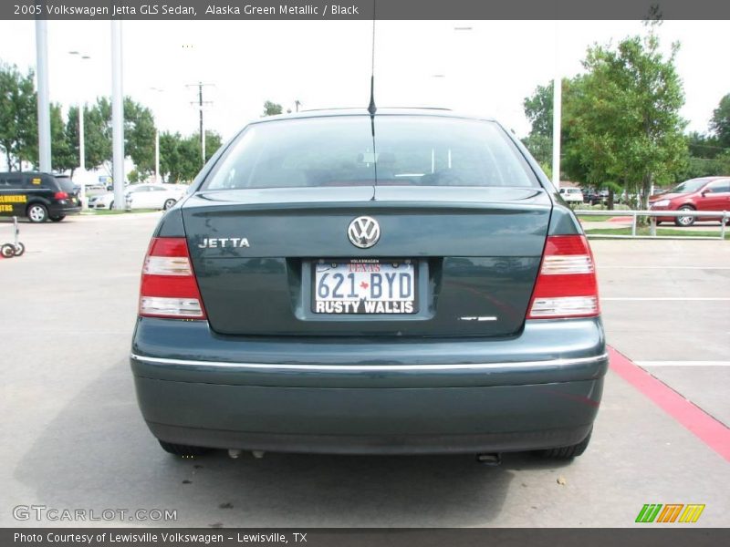 Alaska Green Metallic / Black 2005 Volkswagen Jetta GLS Sedan