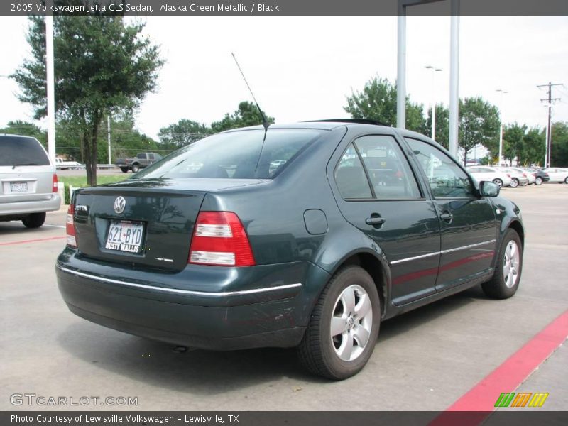 Alaska Green Metallic / Black 2005 Volkswagen Jetta GLS Sedan