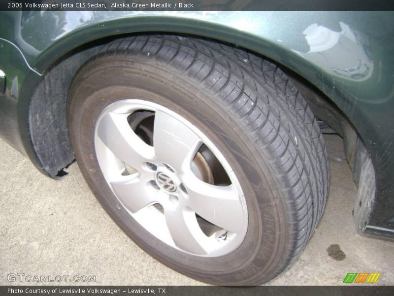 Alaska Green Metallic / Black 2005 Volkswagen Jetta GLS Sedan