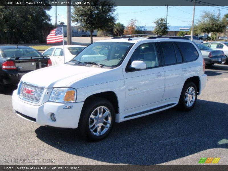 Summit White / Light Gray 2006 GMC Envoy Denali