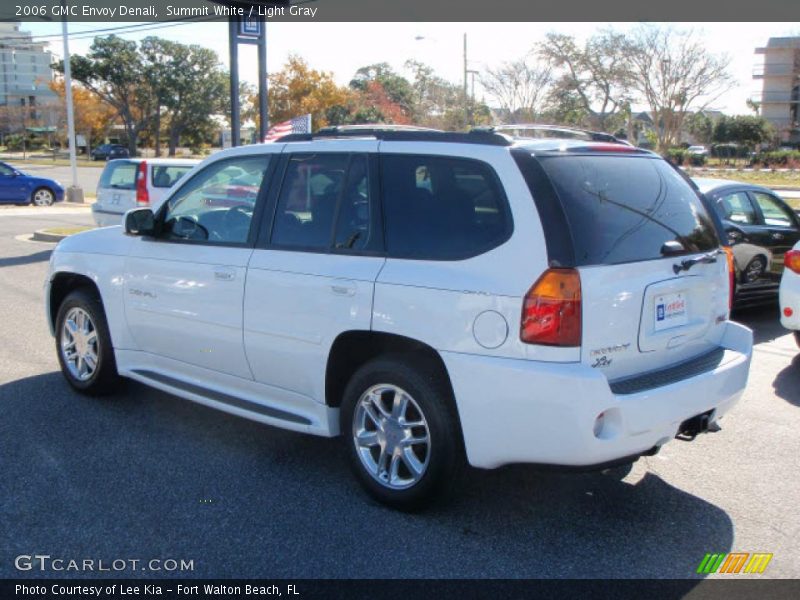 Summit White / Light Gray 2006 GMC Envoy Denali
