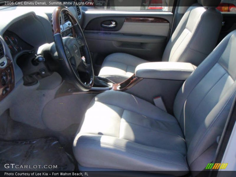 Summit White / Light Gray 2006 GMC Envoy Denali