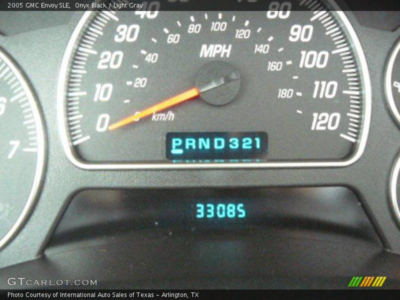 Onyx Black / Light Gray 2005 GMC Envoy SLE